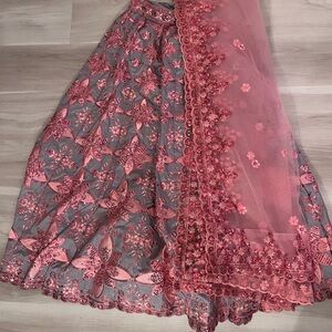 Elegant Pink Floral Embroidered Skirt
